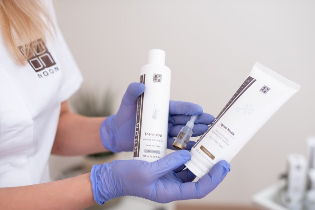 Noon rūgštinis veido odos pilingas